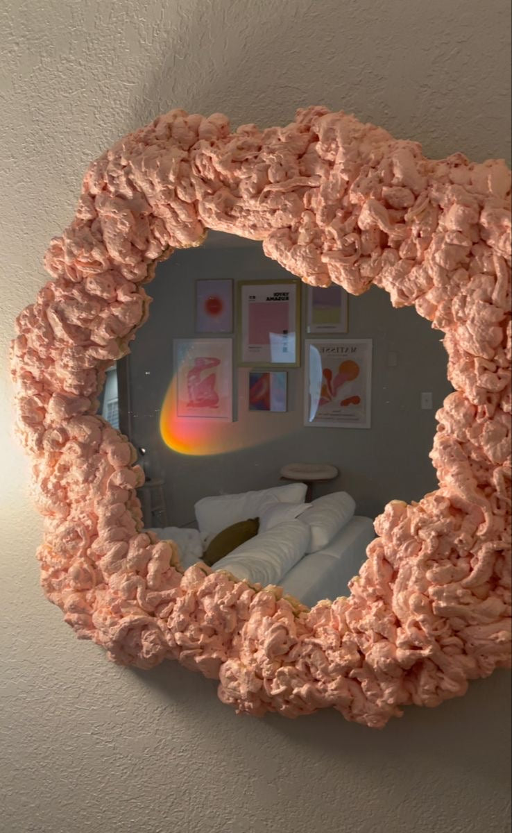 Puffy mirror